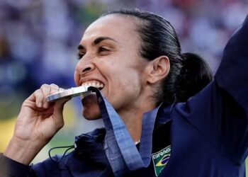 Despedida e Novo Capítulo: Marta Celebra a Prata e Promete Contribuir de Outra Forma