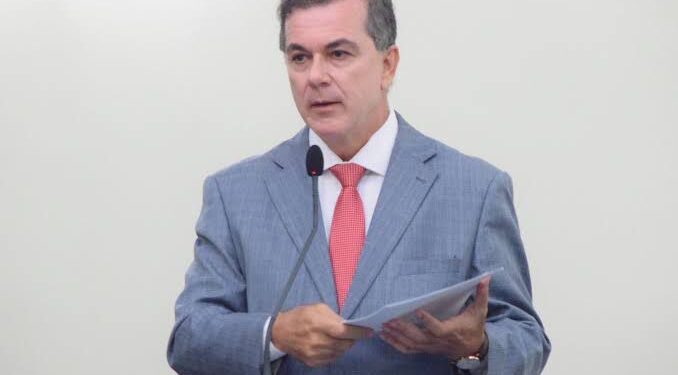 “Pode anotar, a Federação faz três vereadores em Maceió”, diz deputado