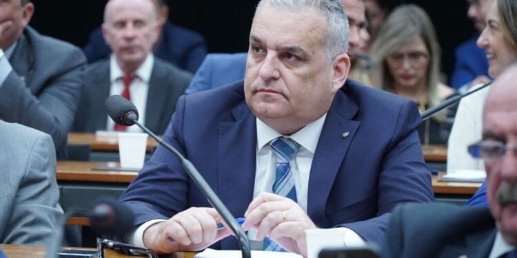 Alfredo Gaspar integra Comissão Externa que acompanhará investigações sobre a queda de avião em Vinhedo