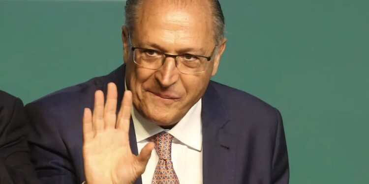 Vice-presidente Geraldo Alckmim participa nesta semana dos festejos de 80 anos do Sindaçúcar/Alagoas