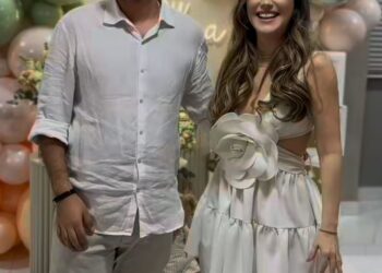 Nas redes sociais, Rodrigo Cunha e Millane Hora revelam que serão pais de um menino