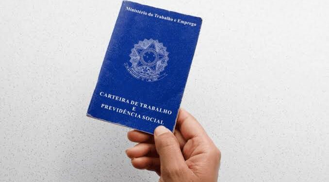 Sine Alagoas oferece serviços e vagas de emprego em grotas de Maceió