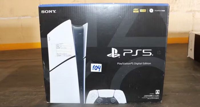 Leilão da Receita Federal tem diamantes, óculos virtual e smartphones