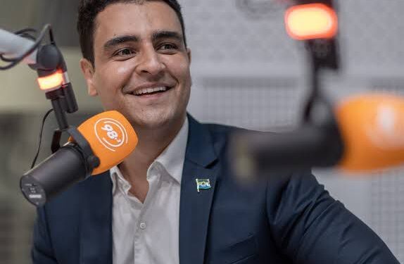 Sem “novidades”, JHC nomeia mais três secretários; ainda faltam oito