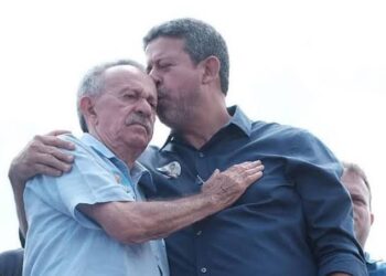 ‘Meu pai, meu herói, minha referência’: Arthur Lira lamenta morte de Benedito de Lira