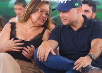 Na estrada da “união política”, Renan Filho faz gesto para os Caldas