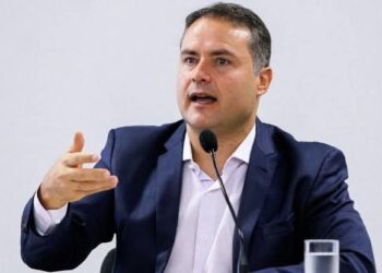 ‘Apenas uma possibilidade”, diz Renan Filho sobre candidatura ao governo