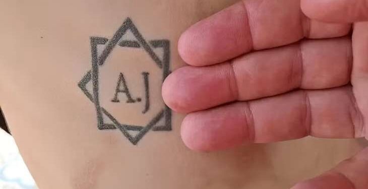 Trabalhador resgatado foi forçado a tatuar iniciais dos patrões